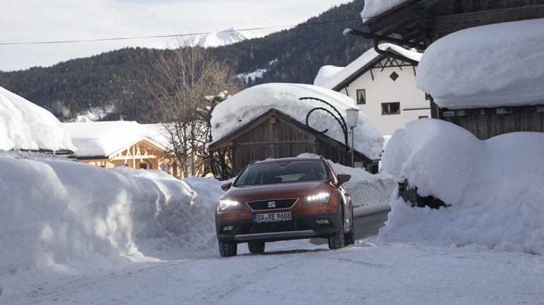 Συμβουλές για οδήγηση στο χιόνι από έναν επαγγελματία